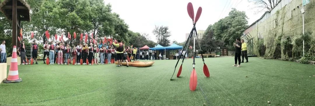 遠(yuǎn)程監(jiān)控,報(bào)警巡邏,清機(jī)加鈔,清分整點(diǎn),憑證寄庫(kù),頭寸箱寄庫(kù),商鋪安保,智能家居